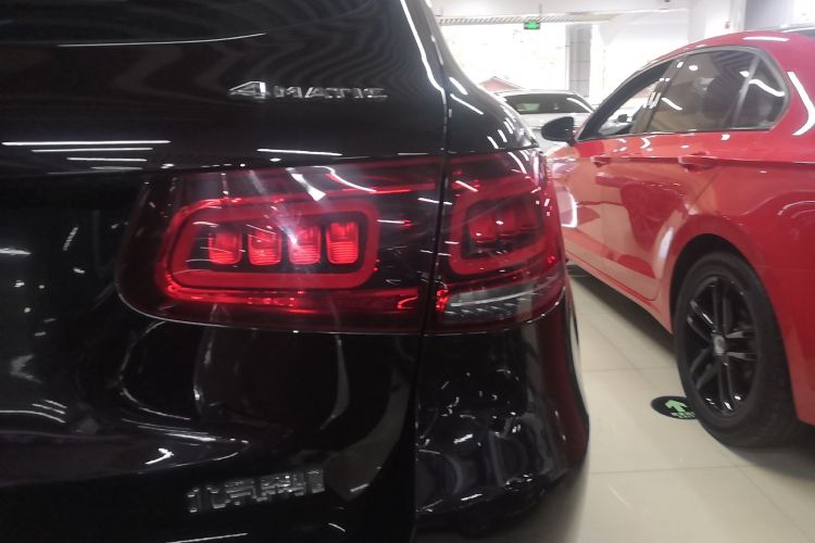 奔驰GLC 2022款 改款二 GLC 260 L 4MATIC 豪华型车身外观6006