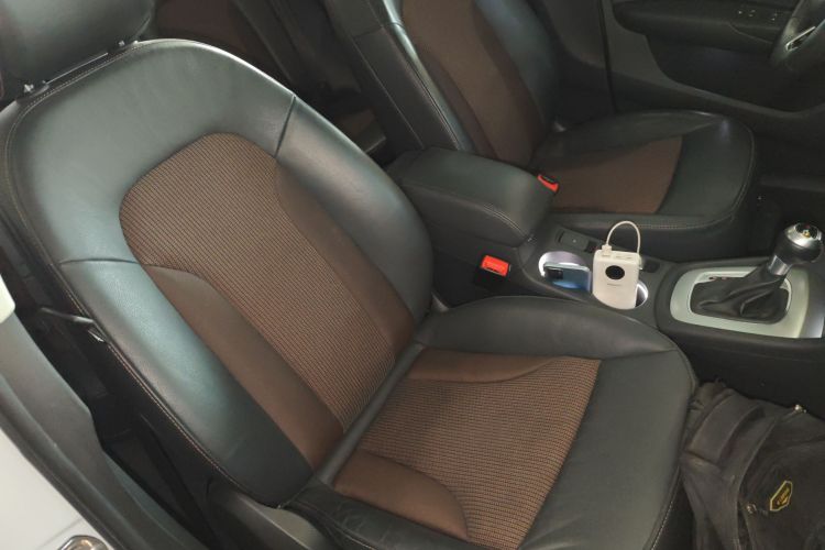 奥迪Q3 2018款 30周年年型 30 TFSI 时尚型局部细节41