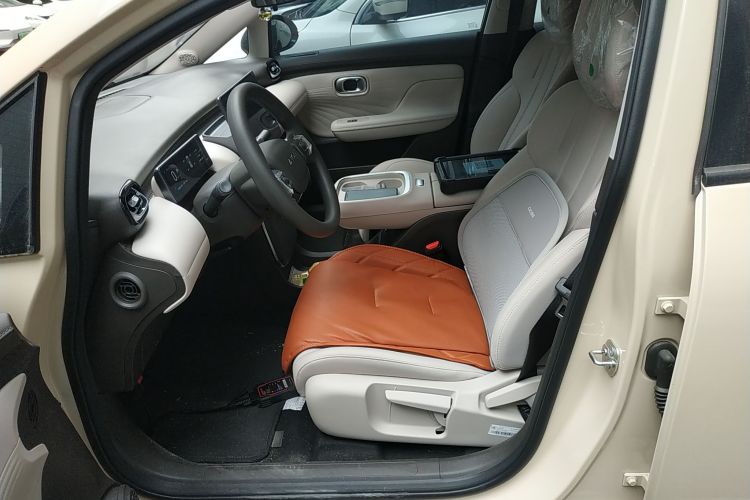 埃安 AION UT 2025款 330星辉版局部细节19