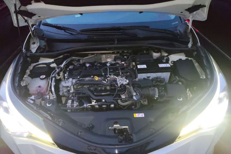 丰田C-HR 2021款 2.0L 豪华版局部细节24