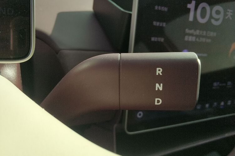 firefly萤火虫 2025款 游牧美拉德特别版局部细节18