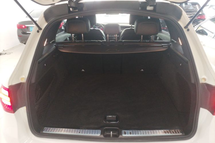 奔驰GLC 2017款 GLC 260 4MATIC 动感型机舱底盘23