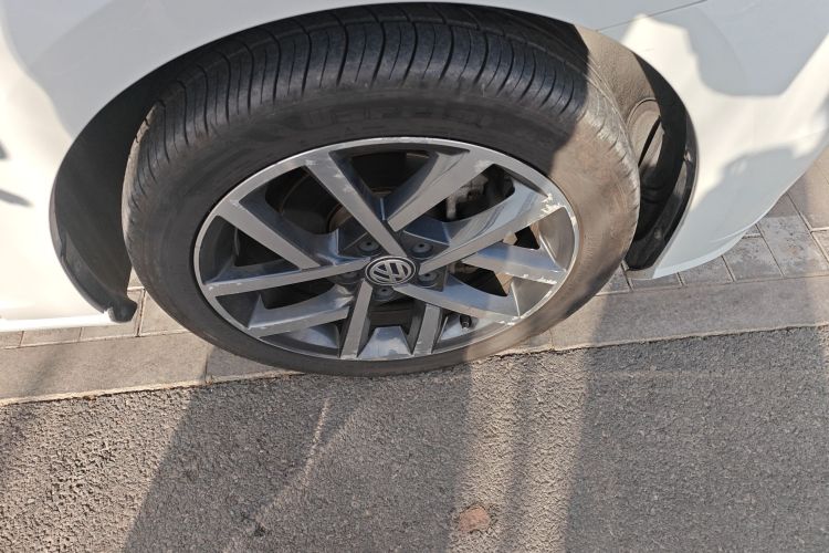 大众 高尔夫 2019款 280TSI DSG豪华型 国VI车身外观10