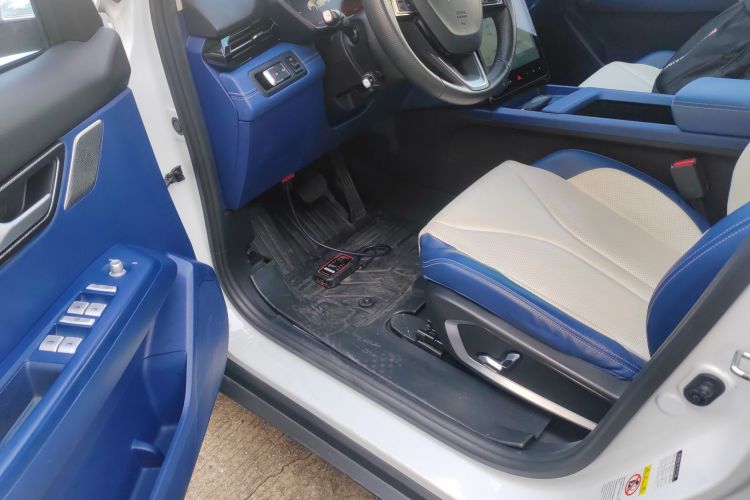 小鹏G3 2022款 G3i 520N+中控内饰20