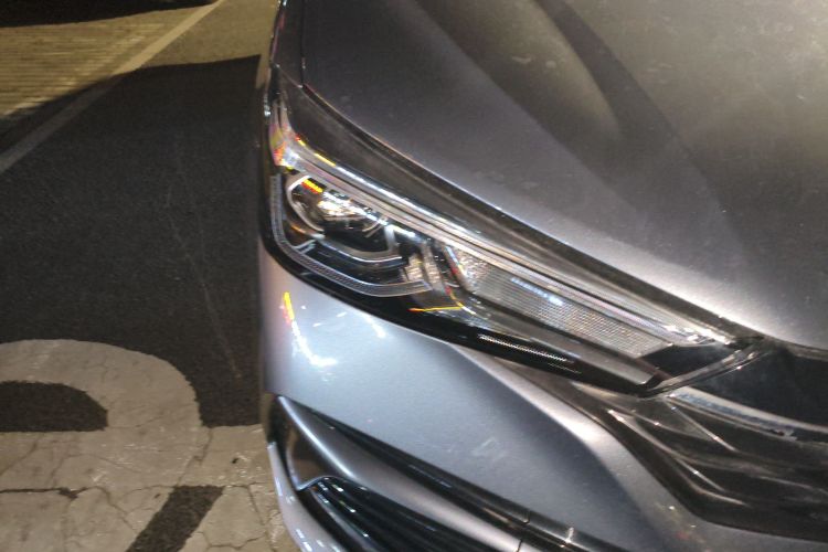 荣威i5 2021款 1.5L CVT铂金版车身外观6006