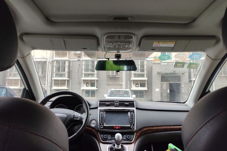 哈弗H6 2017款 红标 运动版 1.5T 手动两驱精英型局部细节22