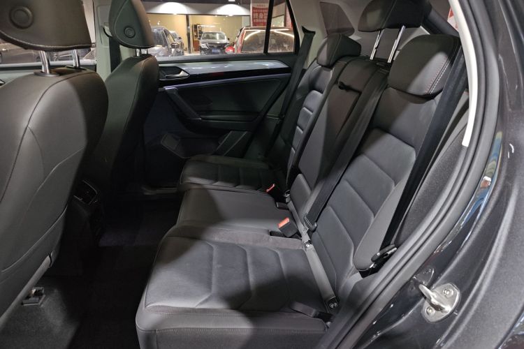 大众 探岳 2021款 330TSI 两驱豪华智联版中控内饰7004