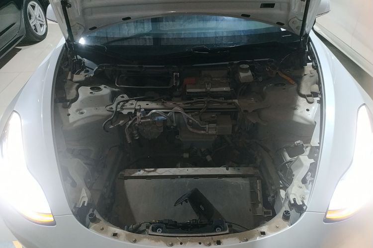 特斯拉 Model 3 2020款 改款 长续航后轮驱动版机舱底盘24