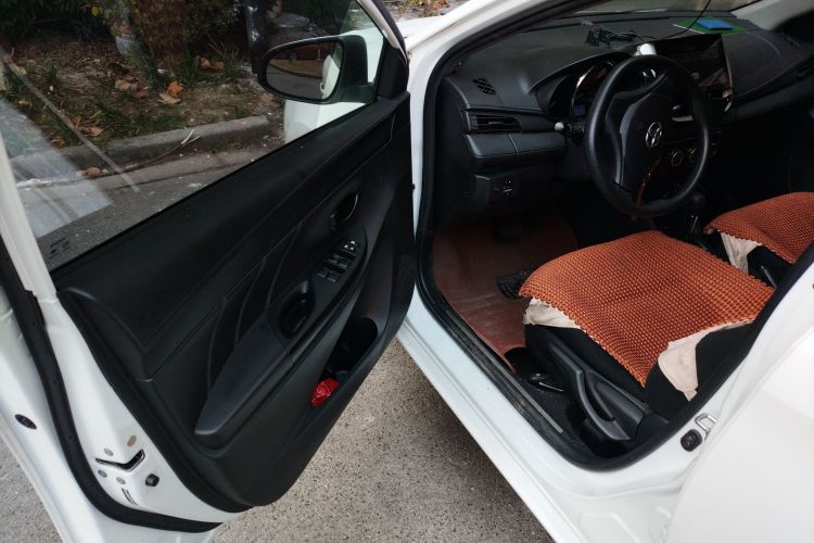 丰田 YARiS L 致炫 2017款 1.5E CVT劲速升级版中控内饰20