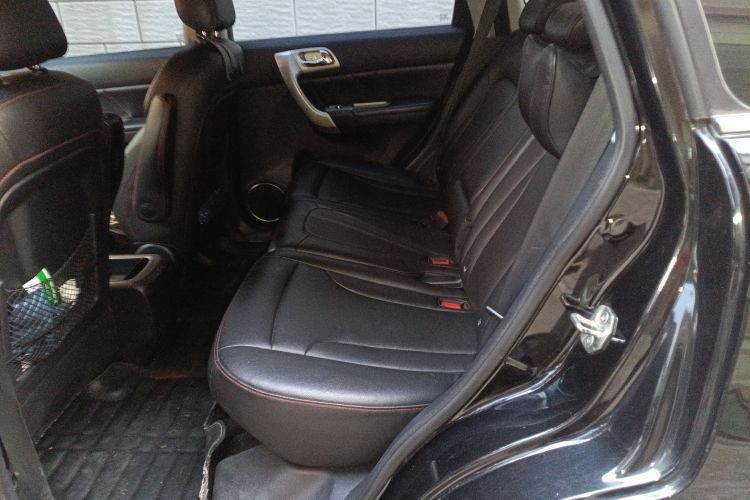 哈弗H6 2015款 升级版 1.5T 手动两驱精英型中控内饰21