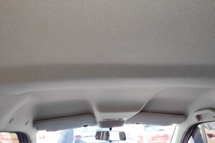 凌宝汽车 凌宝BOX 2021款 粉红世家 舒适版中控内饰22