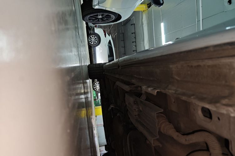 本田 艾力绅 2024款 2.0L e:HEV 豪华版局部细节9002