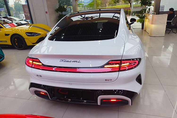 小米汽车 小米SU7 2024款 后驱超长续航高阶智驾Pro版车身外观6