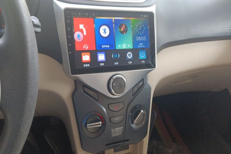 奇瑞 风云2 2013款 两厢 1.5L AMT锐意版中控内饰16