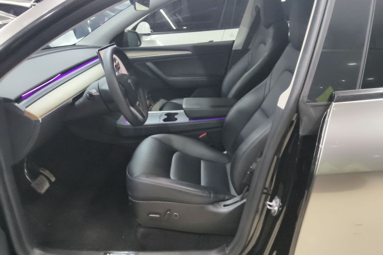 特斯拉 Model Y 2022款 改款 长续航全轮驱动版局部细节19