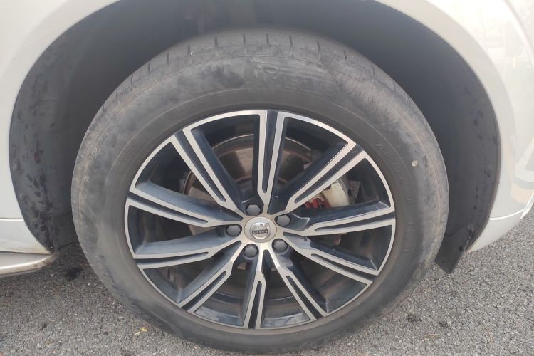 沃尔沃XC60 2021款 T5 四驱智远豪华版车身外观6008