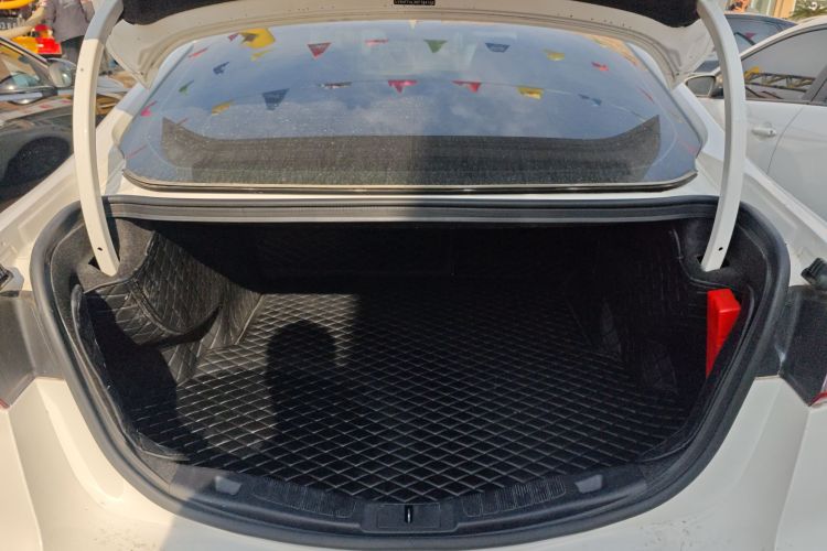 福特 蒙迪欧 2018款 EcoBoost 180 智控豪华型 国VI机舱底盘23