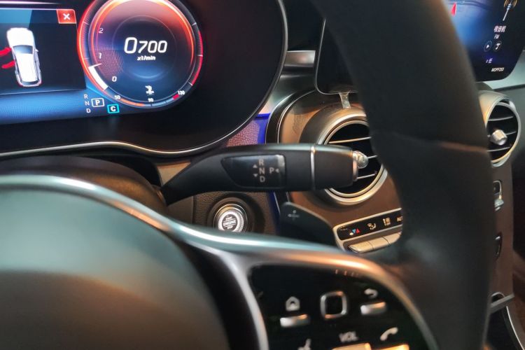 奔驰GLC 2020款 GLC 260 L 4MATIC 豪华型中控内饰18