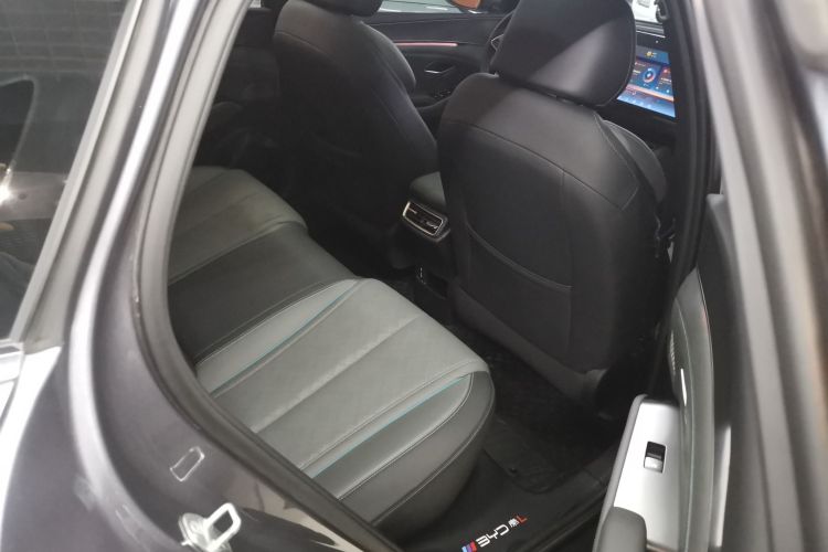 比亚迪 秦L 2024款 DM-i 120KM卓越型中控内饰21