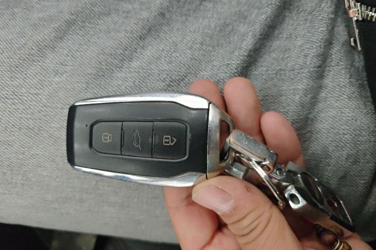 北汽昌河Q7 2018款 1.5T CVT精英型中控内饰11