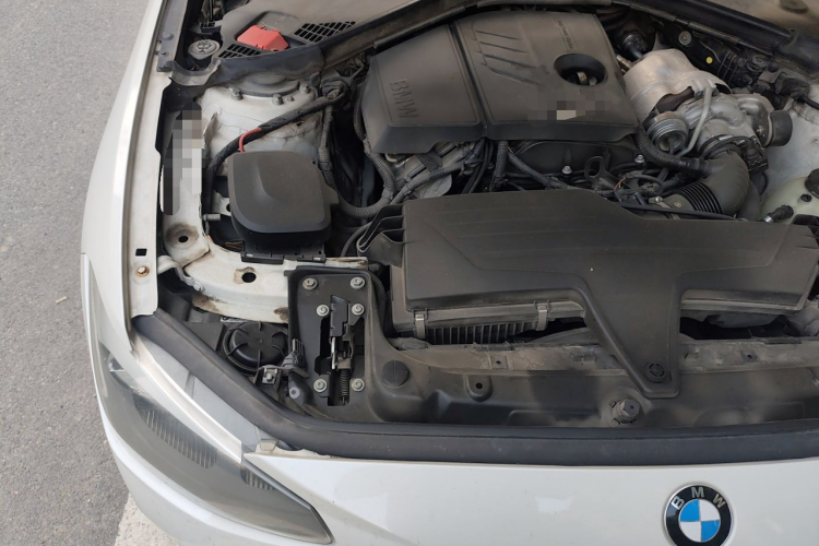 宝马1系(进口) 2013款 改款 116i 领先型局部细节9003