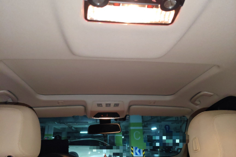 宝马5系 2014款 525Li 豪华设计套装中控内饰22