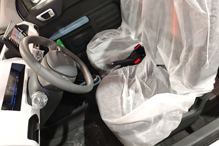 吉利银河 2024款 熊猫mini 200km 耐力熊中控内饰19