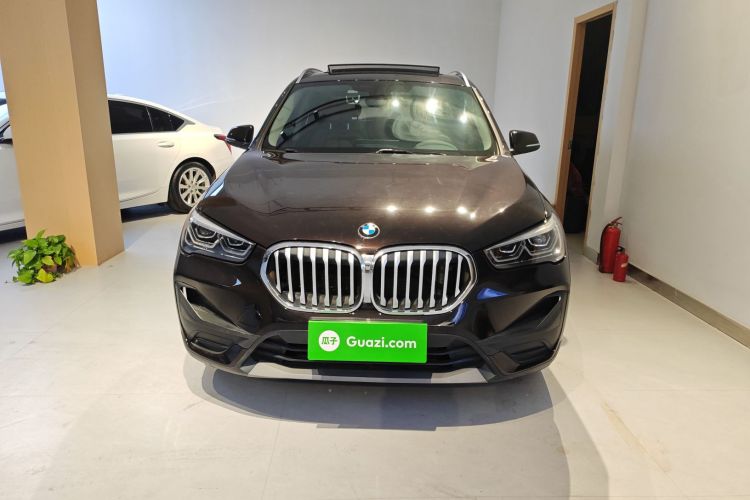 宝马X1 2021款 sDrive25Li 领先型车身外观2