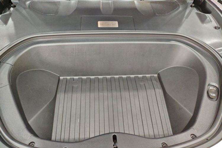 小米汽车 小米SU7 2024款 后驱长续航智驾版机舱底盘24