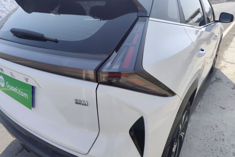 吉利汽车 2023款 博越COOL 1.5TD 智慧型车身外观9