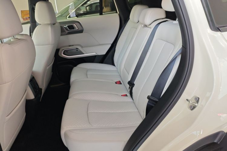 方程豹 钛3 2025款 501KM 四驱智驾Ultra版中控内饰21