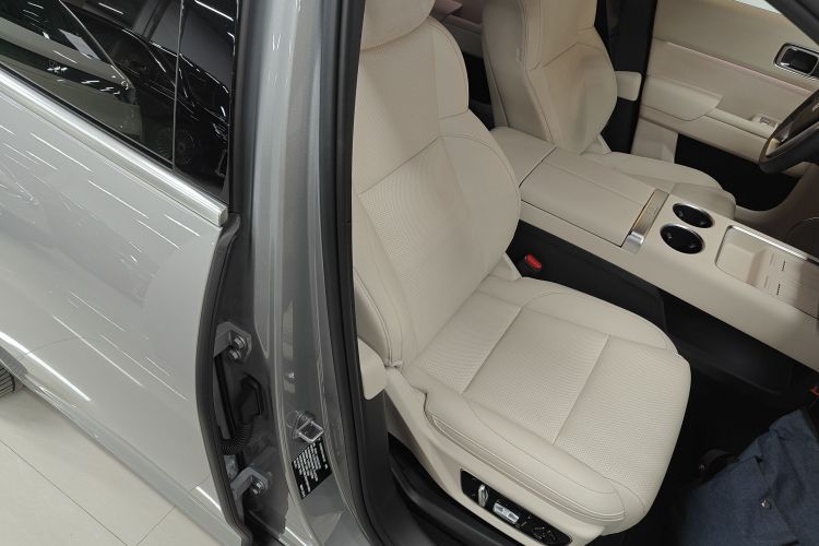 理想汽车 理想L7 2024款 Ultra局部细节41