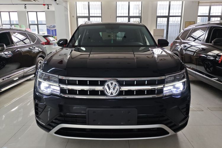 大众 途昂 2021款 330TSI 两驱尊崇豪华版车身外观2