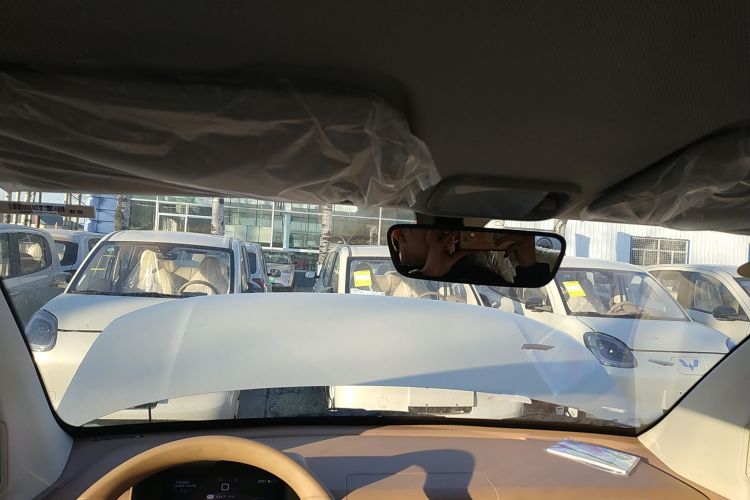 五菱汽车 宏光MINIEV 2024款 第三代 215km 青春版中控内饰22