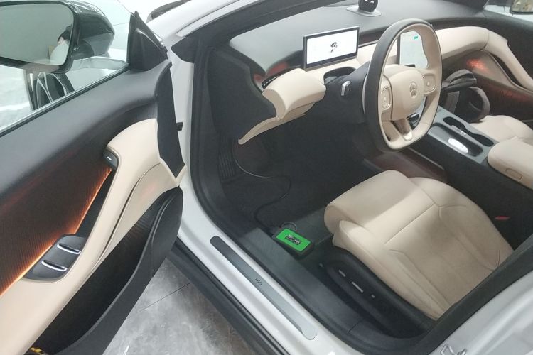 蔚来ET5T 2024款 75kWh Touring中控内饰7003