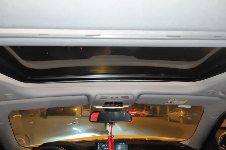 宝马3系 2018款 320Li 领先型M运动套装中控内饰22