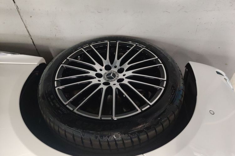 奔驰C级 2025款 C 200 L 运动版车身外观6007