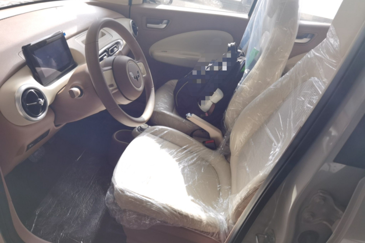 五菱汽车 宏光MINIEV 2025款 四门版 进阶款中控内饰19