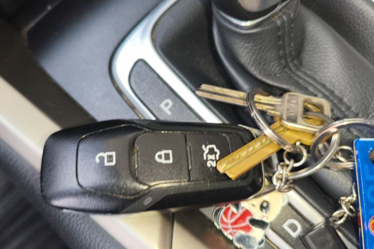 福特 蒙迪欧 2013款 2.0L GTDi200豪华型中控内饰7001