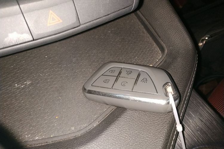 凯迪拉克CT4 2020款 28T 精英型中控内饰7001