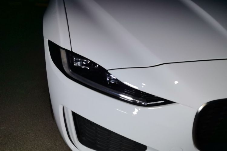 捷豹XEL 2024款 2.0T 250PS R-DYNAMIC S进取运动版车身外观8