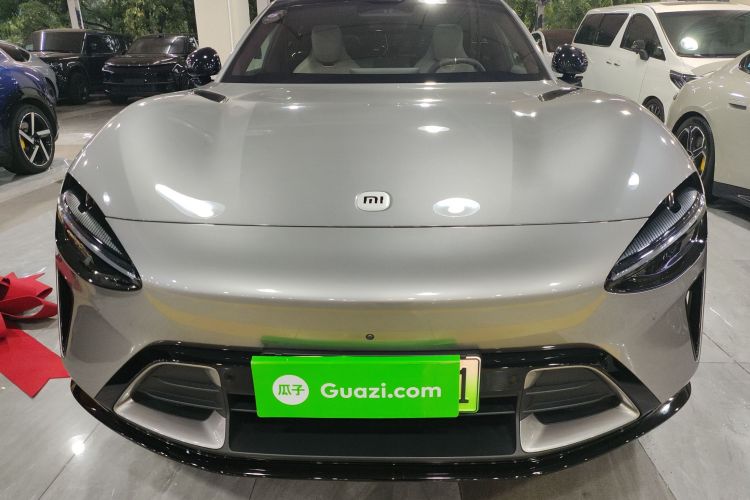 小米汽车 小米YU7 2025款 超长续航高性能四驱Max版车身外观6001