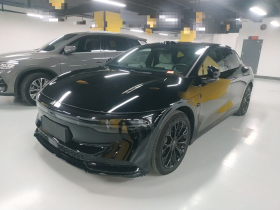 极氪007 2025款 长续航四驱智驾版 100kWh