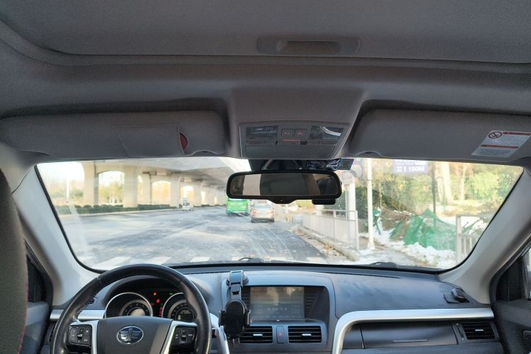 奔腾X80 2013款 2.0L 自动豪华型中控内饰22