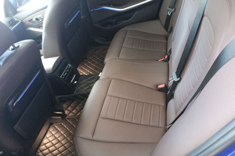 宝马3系 2020款 改款 325Li M运动套装中控内饰21