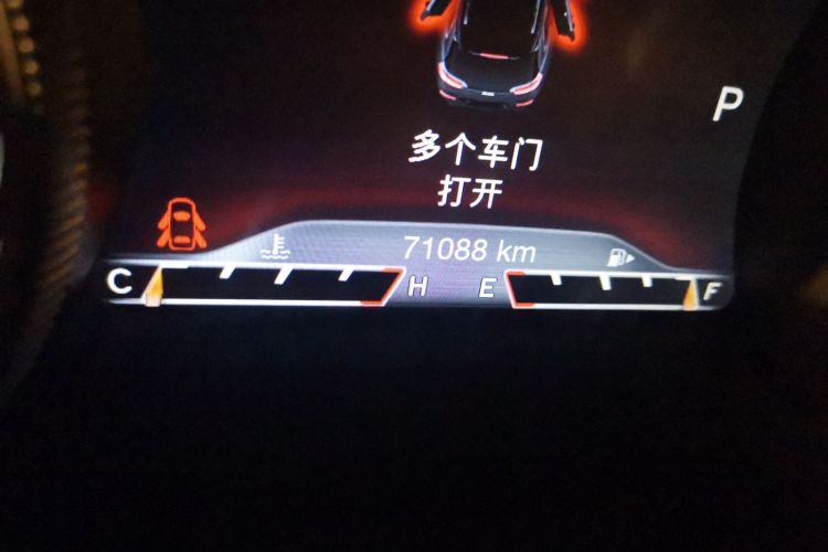 Jeep 自由光(进口) 2014款 2.4L 豪华版中控内饰15