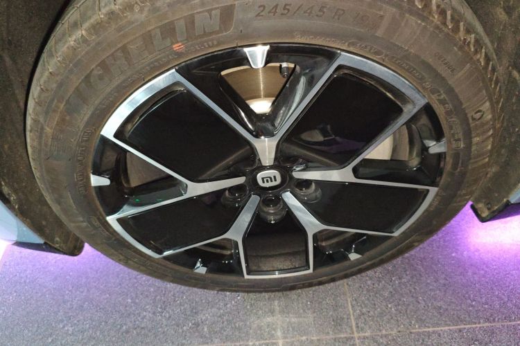 小米汽车 小米SU7 2024款 后驱超长续航高阶智驾Pro版车身外观6001