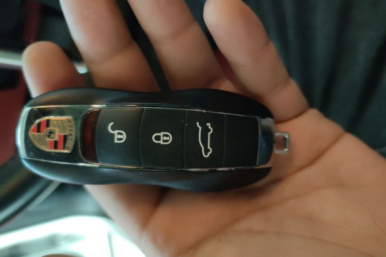 保时捷 2017款  Macan Turbo 3.6T中控内饰11