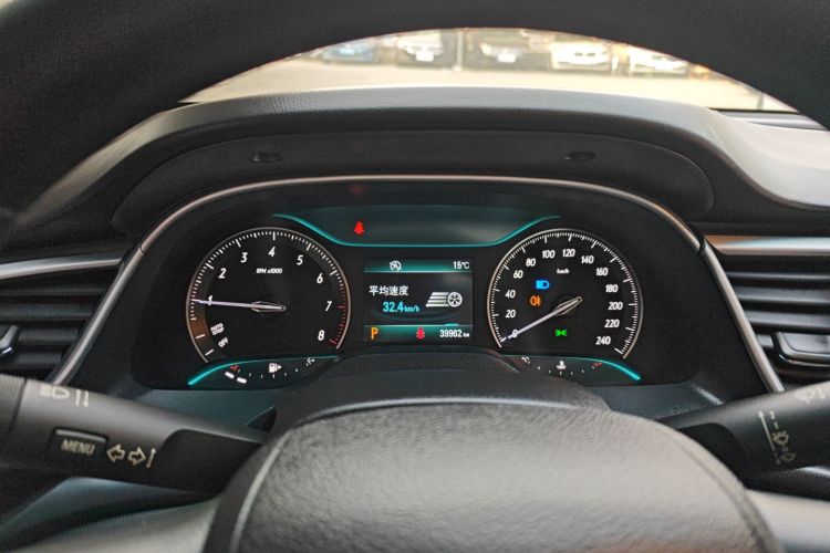 别克 英朗 2015款 15N 自动豪华型中控内饰14