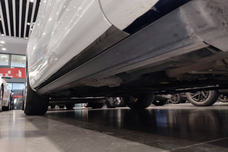 玛莎拉蒂 Levante 2022款 3.0T Modena局部细节9001